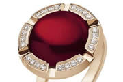 CHAUMET 2010再出新品 红榴石系列和大戒指系列