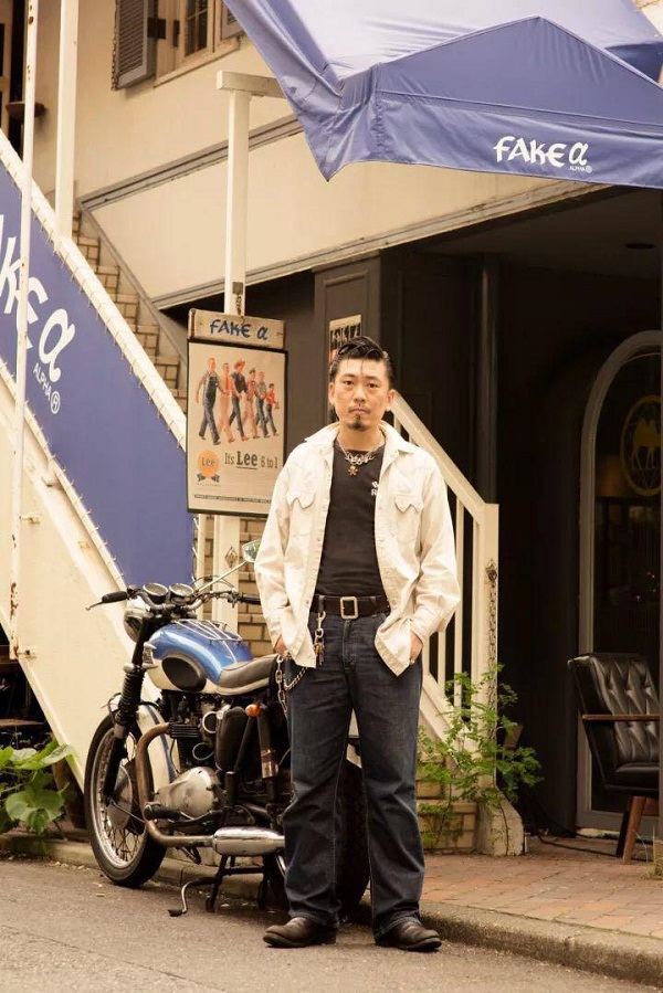 服饰行业如何消费升级,天猫说先从这个时代的“牛仔精神”入手Tue Oct 17 2017 12:50:18 GMT+0800 (中国标准时间) 服饰行业如何消费升级,天猫说先从这个时代的“牛仔精神”入手Tue Oct 17 2017 12:50:18 GMT+0800 (中国标准时间)